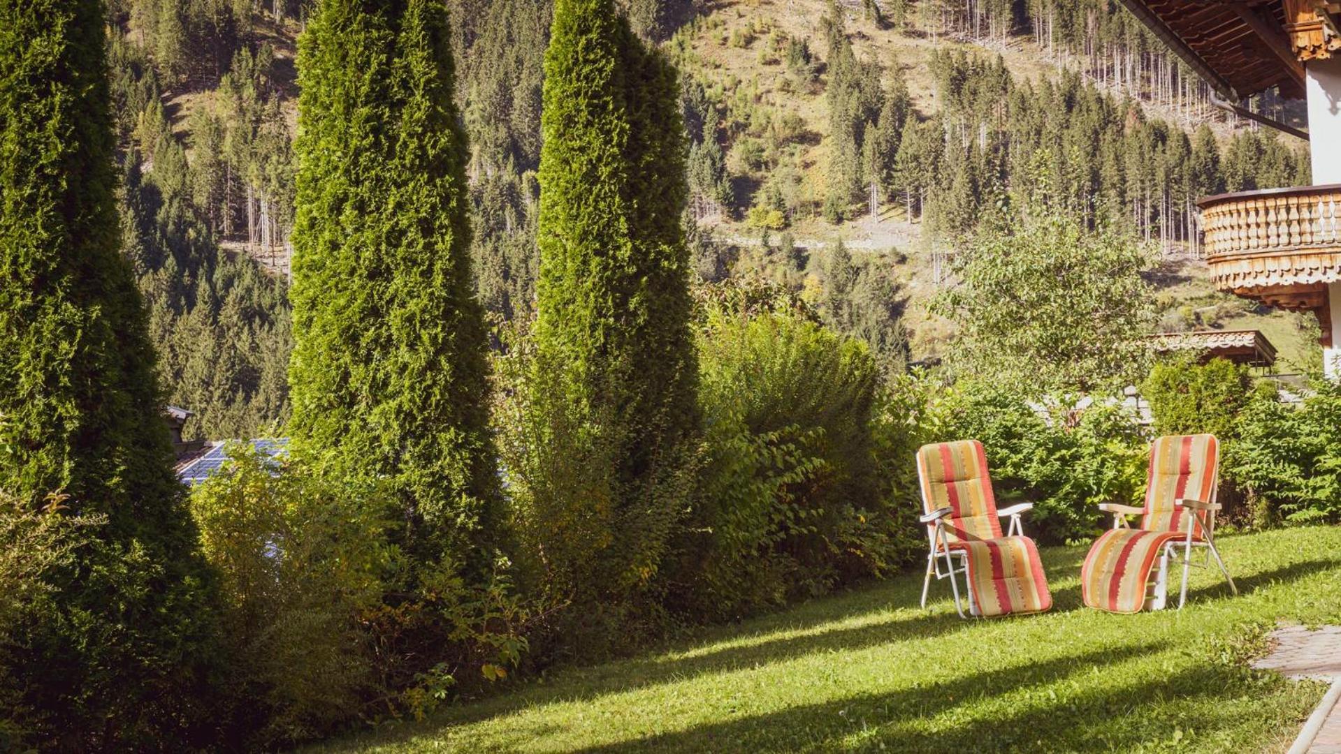 Haus Alpenchalet Apartment *